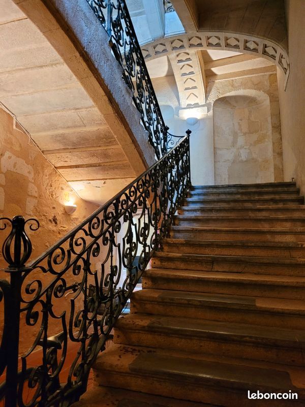 Appartement 2 pièces 37 m² - Bordeaux 33000 (image principale 0)