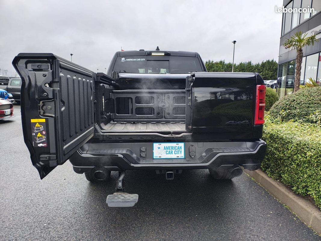 Dodge ram 1500 crew limited night edition rambox hayon multi (image 7)