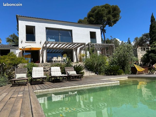 Maison 6 pièces 226 m² · à La Ciotat · 226 m² · 1 780 000 €