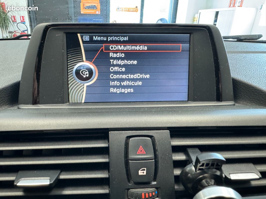 Bmw serie 1 1.6 118 i 170 sport bva (image 30)