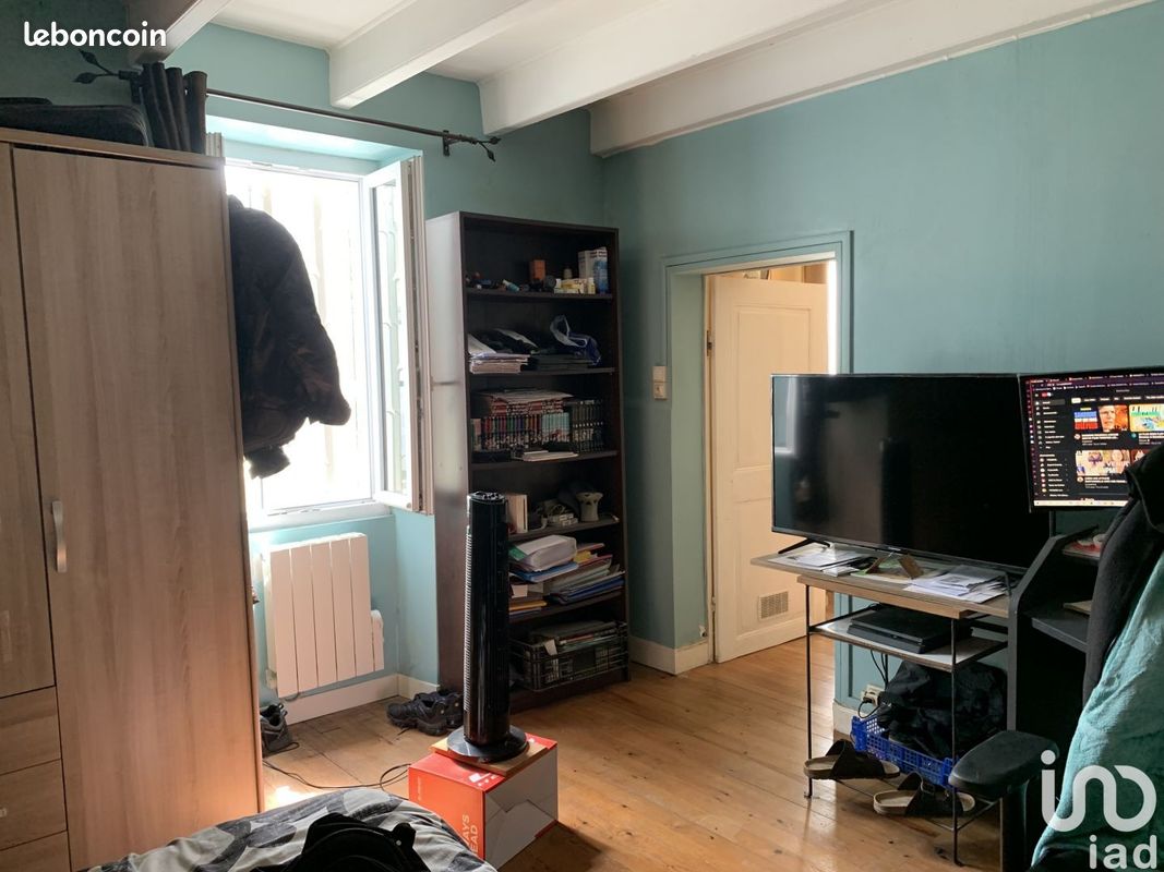 Propriété 13 pièces 280 m² - Bourg-Charente 16200 (image principale 13)