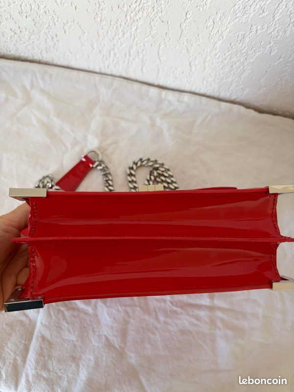 ❤️ The Kooples – Sac bandoulière en cuir verni rouge – État neuf (image 4)