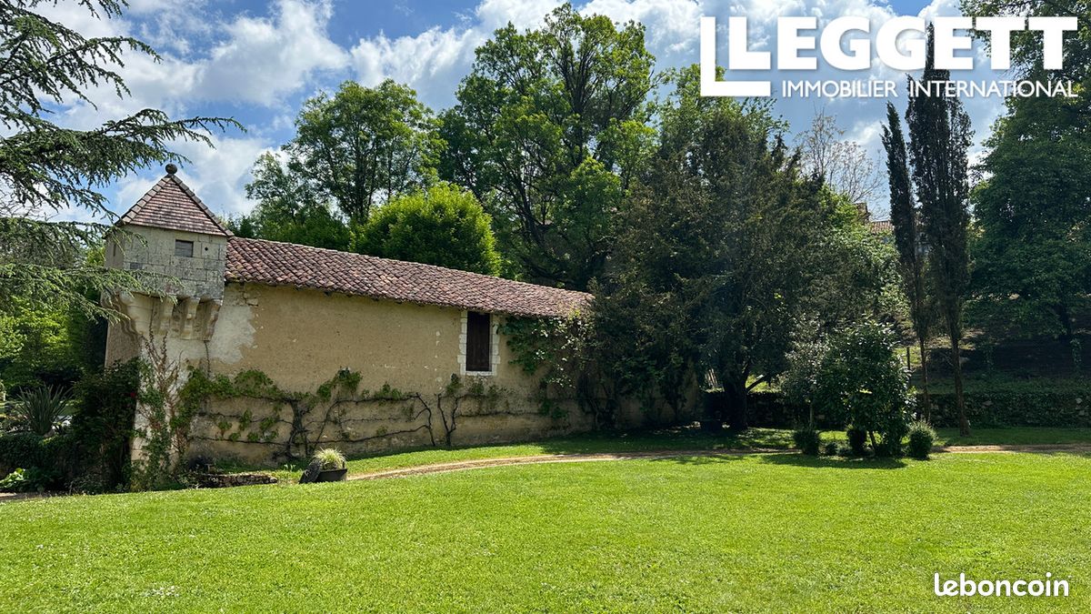 Maison 8 pièces 261 m² - Brantôme en Périgord 24310 (image principale 9)