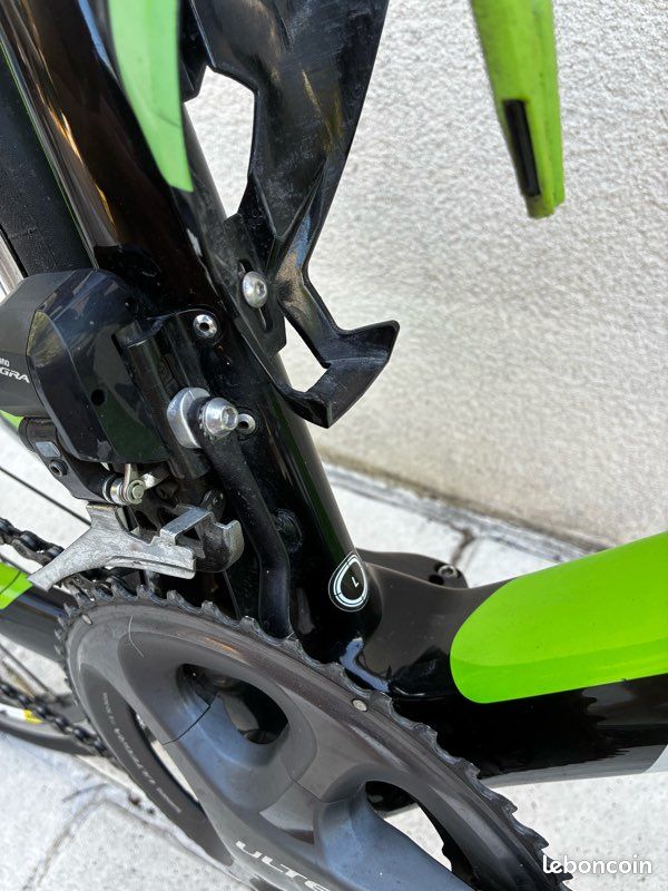 Wilier GTR SL taille L, full carbone, groupe shimano ultegra, jante mavic (image 6)