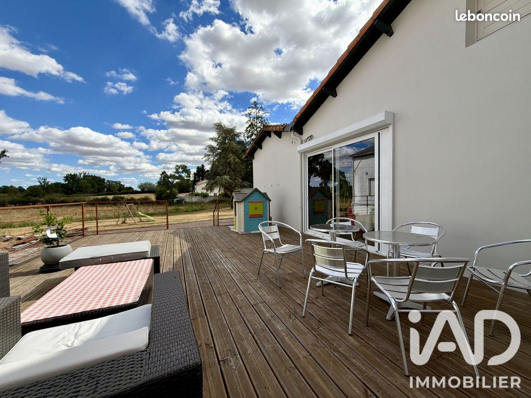 Propriété 7 pièces 246 m² (image 20)