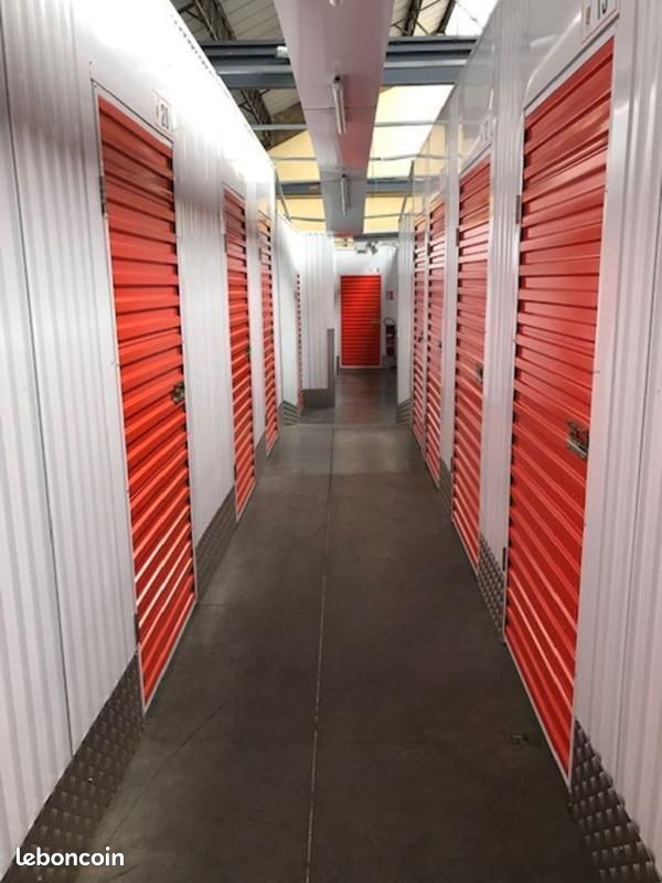 Parking 10 m² · à Chalon-sur-Saône · 10 m² · 184 €/mois