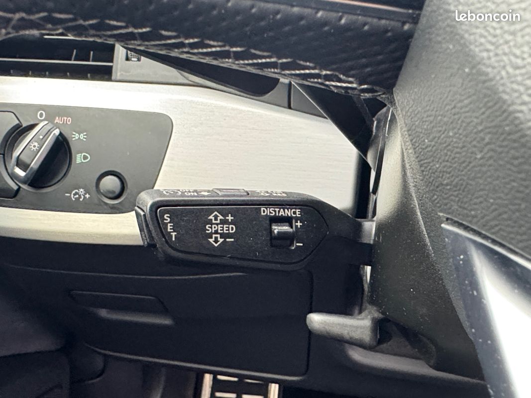 AUDI A4 Avant 40 TDI 204 S tronic 7 S line + Matrix LED + Pack Noir + Sieges electr. Massants + Pack Assit route (image 29)
