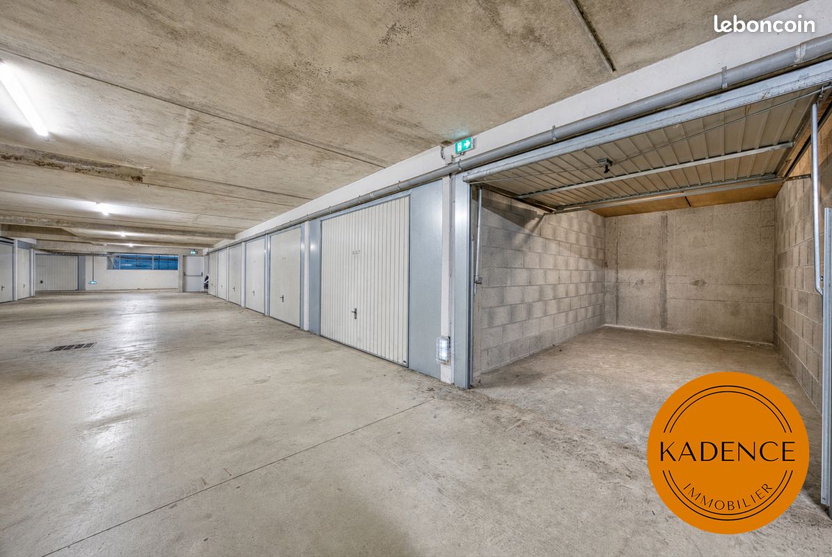 Parking 15 m² · à Cesson-Sévigné · 15 m² · 24 900 €