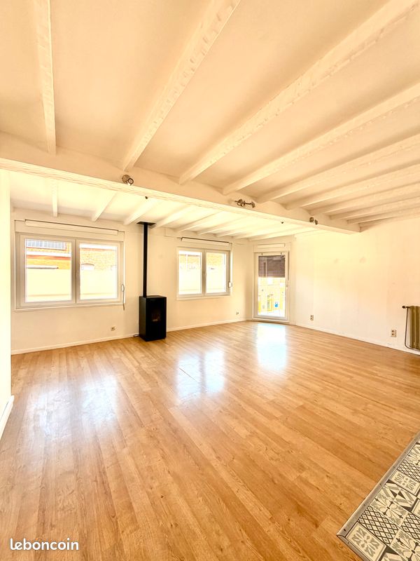 Appartement 3 pièces 90 m² · à Armentières · 90 m² · 625 €/mois