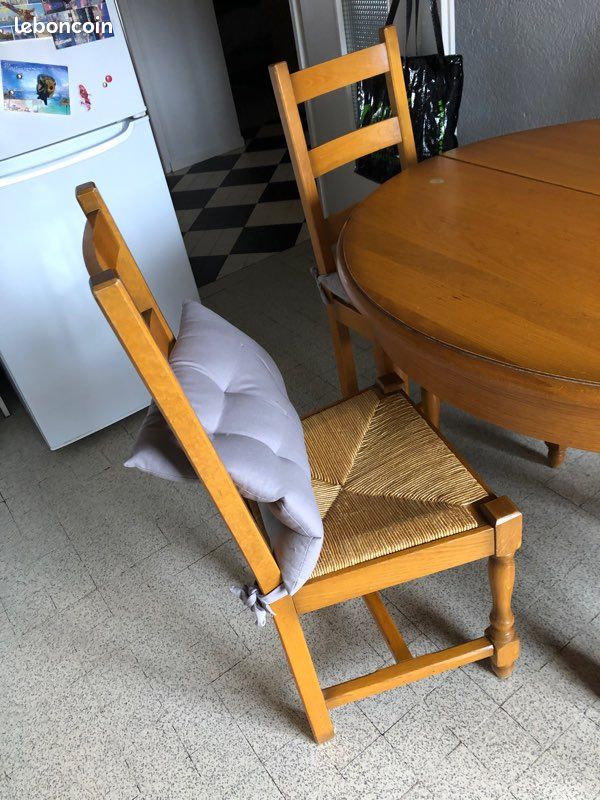 Table en chêne clair (image 4)