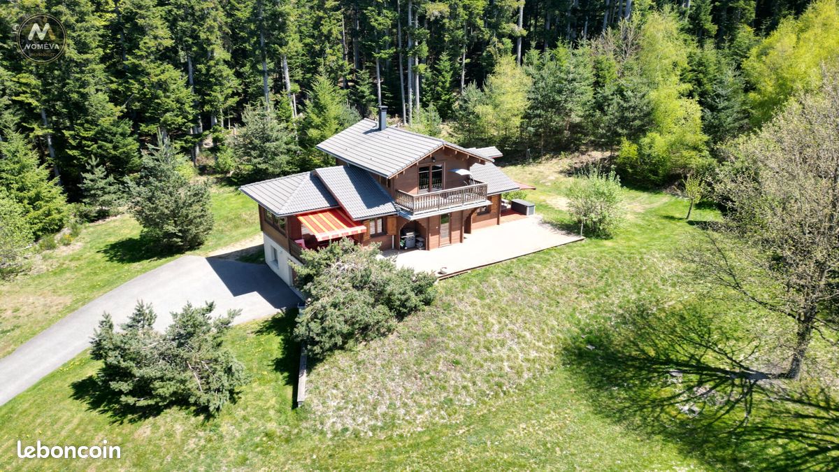 Maison 6 pièces 130 m² · à Le Chambon-sur-Lignon · 130 m² · 459 000 €