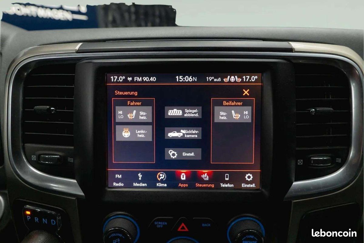Dodge RAM 5.7 V8 HEMI 4x4 * Pack Offroad Nuit * LED * AHK * R20 (image 18)