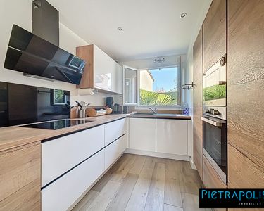 Maison 500 000 € - 111 m²