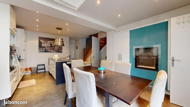 Maison 6 pièces 108 m² — 1