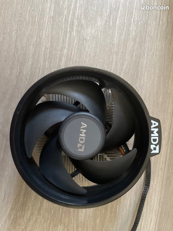 Ventirad AMD Ryzen 5 5500 AM4 + Pâte thermique + Fixations (image 1)