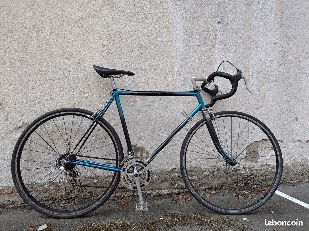 Vélo course taille 56 Vélos