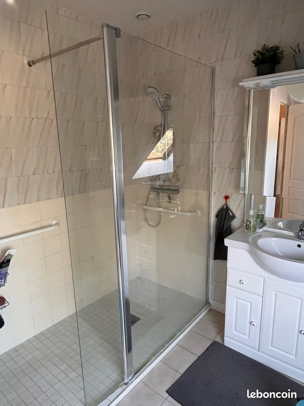 Paroi de douche (image 1)