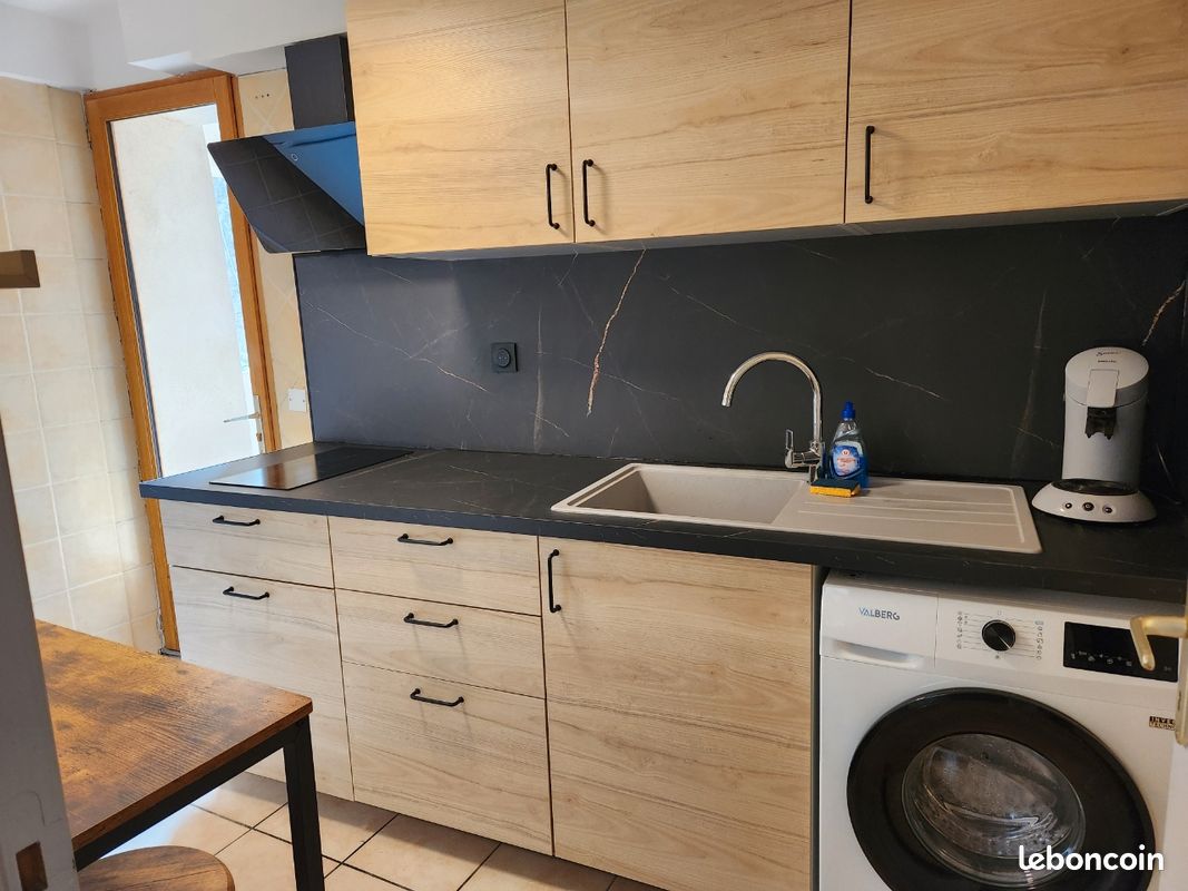Appartement 1 pièce 21 m² · à Manosque · 21 m² · 480 €