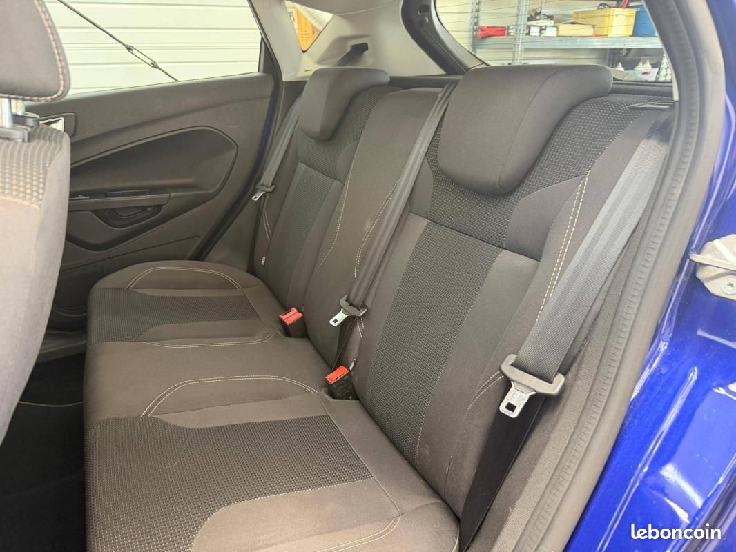 Ford Fiesta V (2) 1.5 TDCI 95 TITANIUM 5P (image 4)