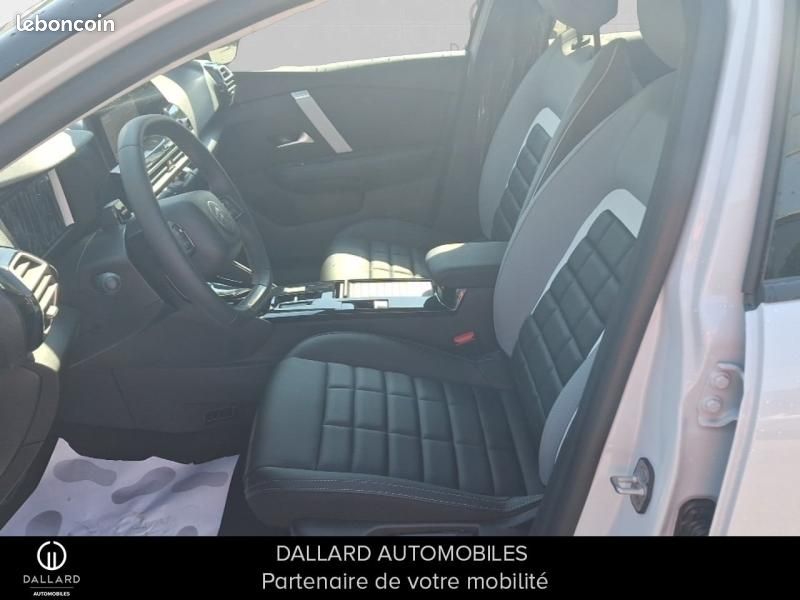 Citroen C4 1.2 Hybride 145ch MAX e-DCS6 (image 9)