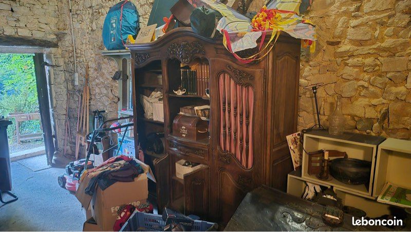 Ensemble meubles anciens et modernes (image 6)
