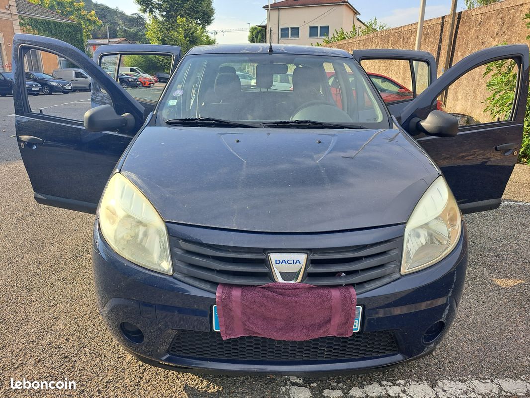Dacia Sandero (image 19)