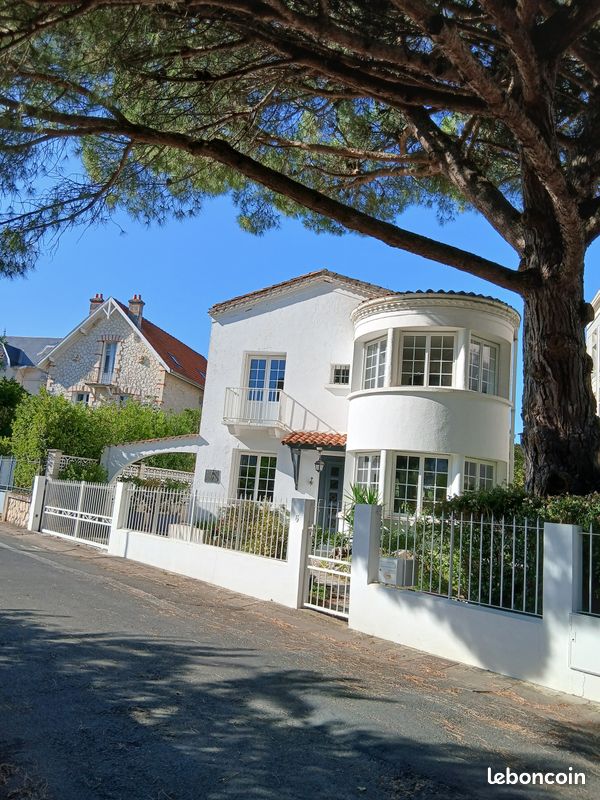 Maison 11 pièces 200 m² · à Royan · 200 m² · 1 200 000 €