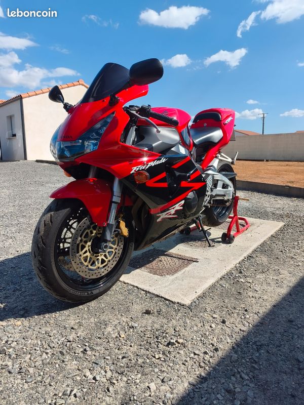 Honda CBR 954 rr (image 3)