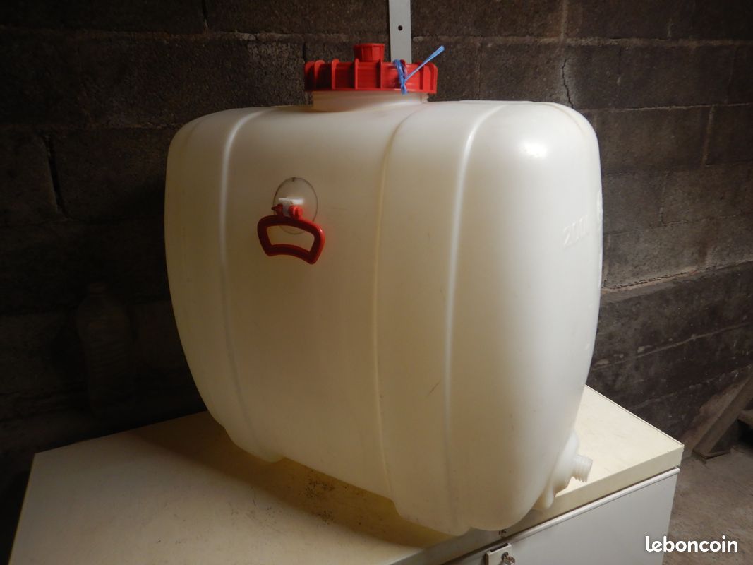 Fut 200 Litres (image 1)