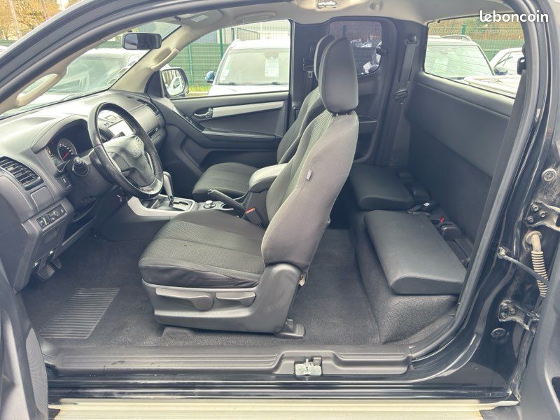 19999 ht isuzu d-max space cabine approfondi 1.9 164 cv 4wd 4x4 pickup solar plus / CTTE / TVA RÉCUPÉRABLE / 4 PLACES (image 10)