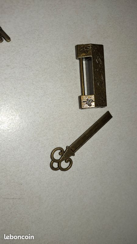 Coffre avec 1 clef (image 8)
