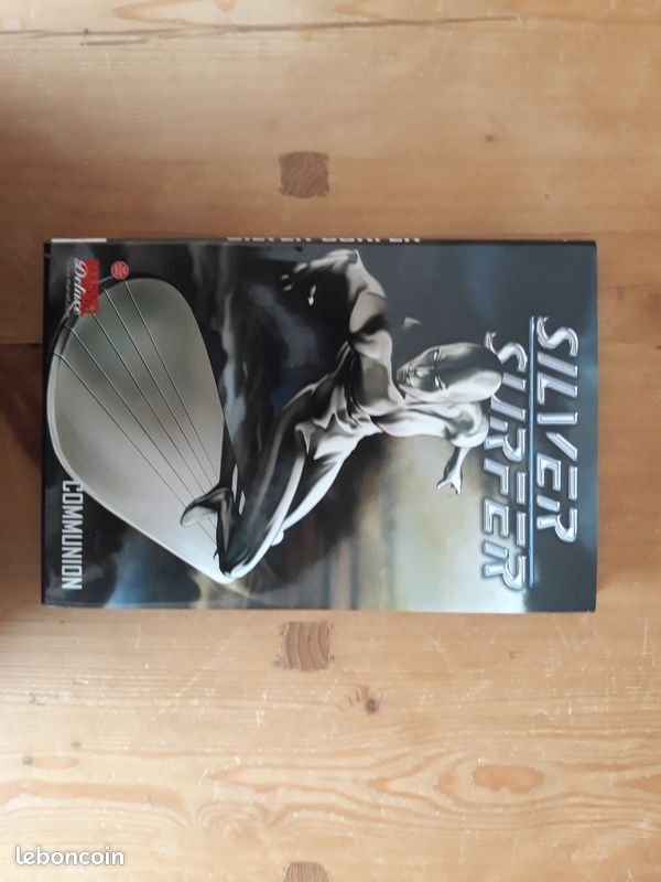 Marvel Deluxe : Silver Surfer Communion (image 1)