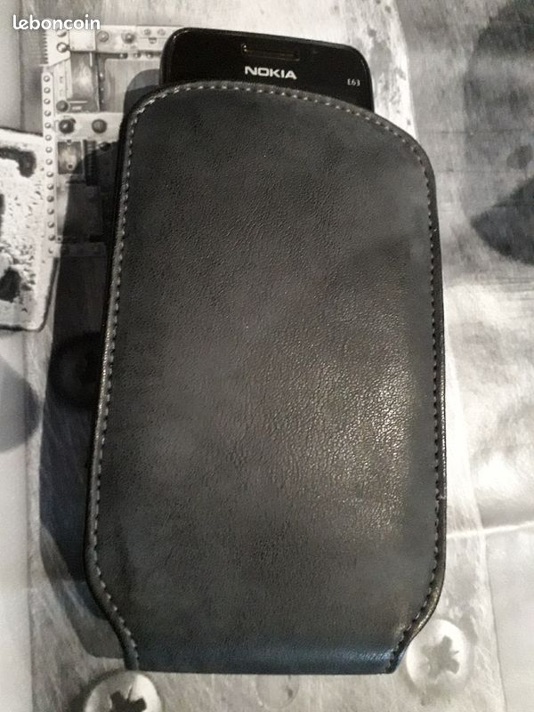Etui téléphone (image 3)