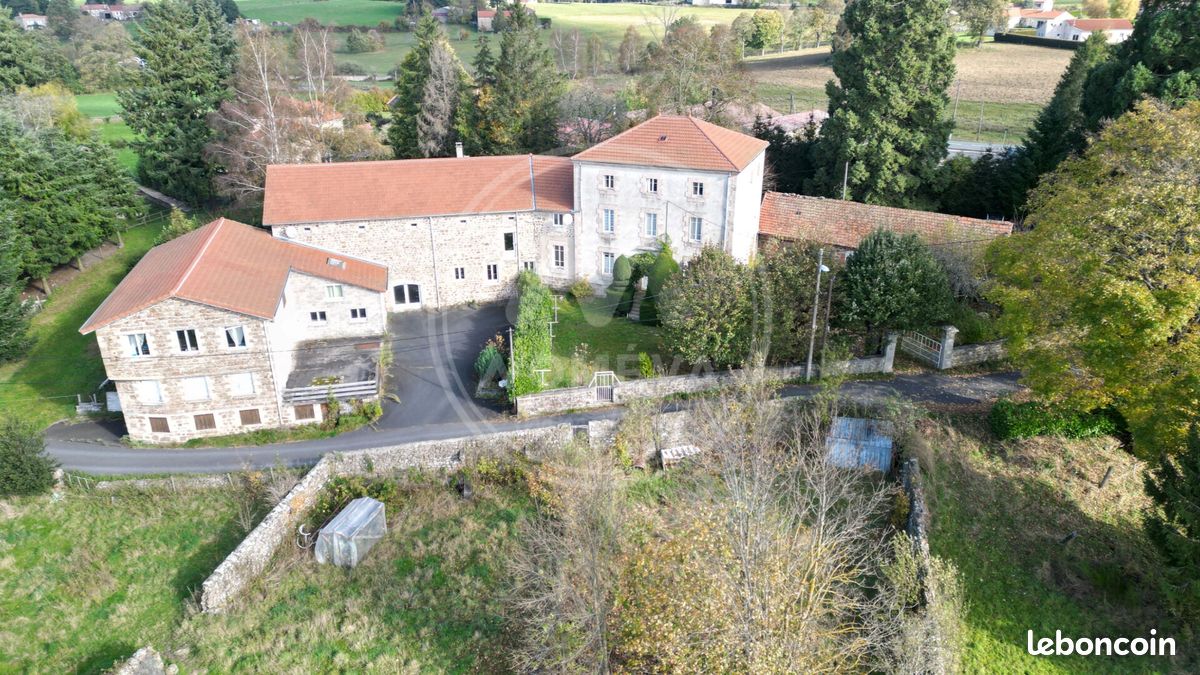 Maison 17 pièces 400 m² · à Raucoules · 400 m² · 390 000 €