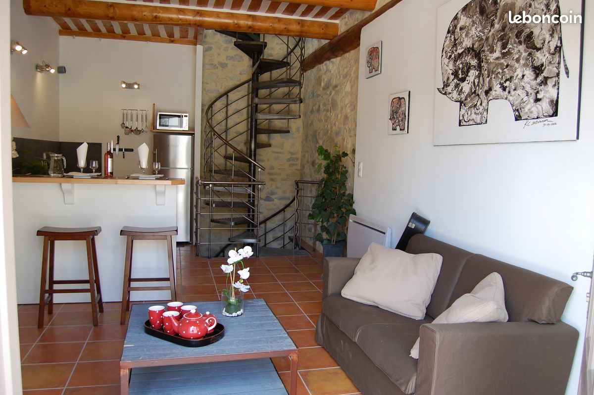Appartement 2 pièces 66 m² · à Vaison-la-Romaine · 66 m² · 680 €
