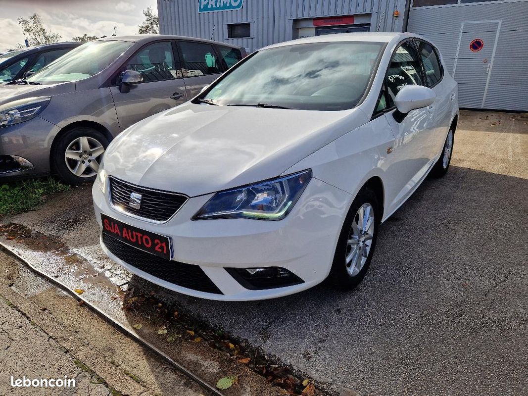 Seat Ibiza Business 1.4 TDI 75 ch S/S Ecomotive Style Business (image 2)