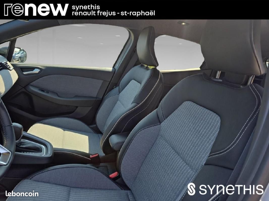 Renault Clio V E-Tech full hybrid 145 ch GSR2 Techno (image 8)