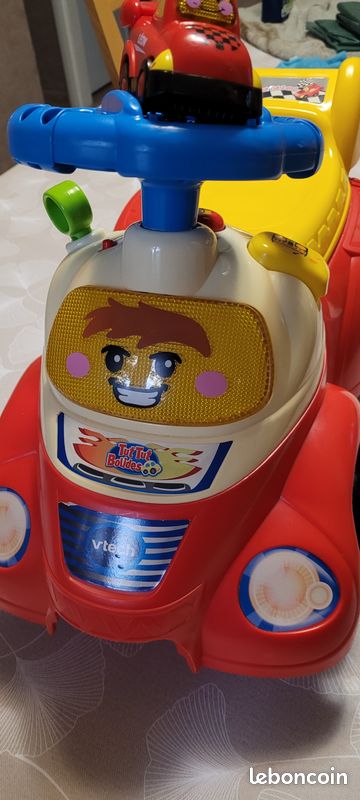 Porteur tut tut bolide de Vtech Jeux Jouets