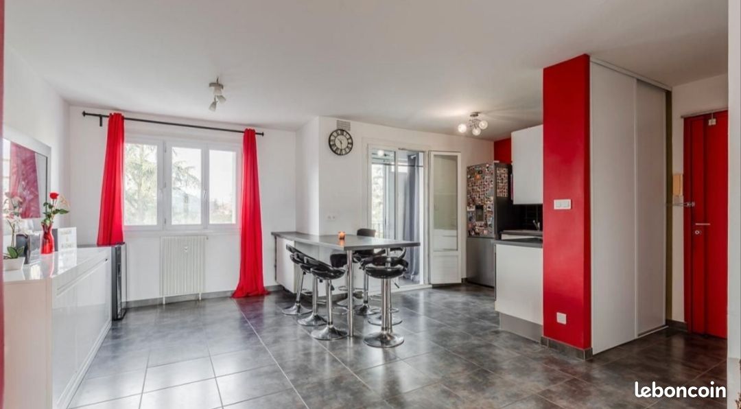 Appartement 3 pièces 70 m² · à Décines-Charpieu · 70 m² · 179 000 €
