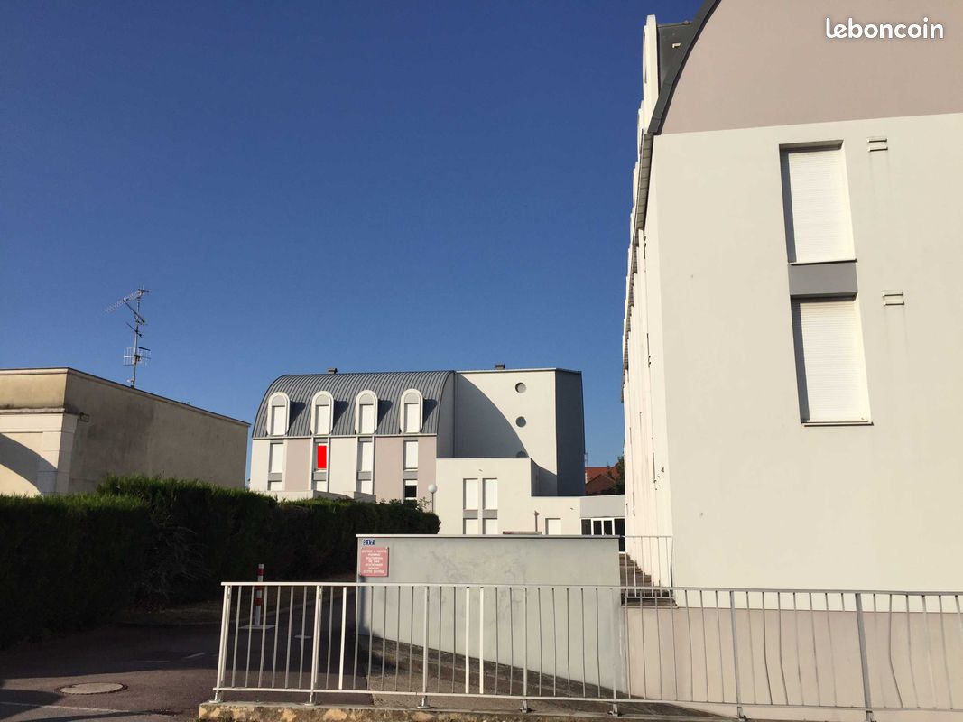 Appartement 1 pièce 18 m² · à Dijon · 17,9 m² · 430 €