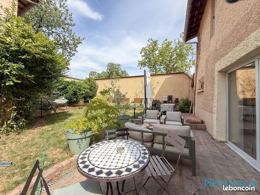 Maison 6 pièces 150 m² · à Genay · 150 m² · 449 000 €