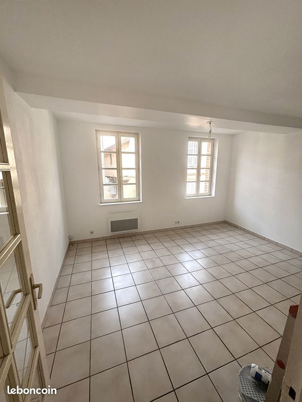 Appartement 3 pièces 57 m² · à Samatan · 57 m² · 600 €/mois
