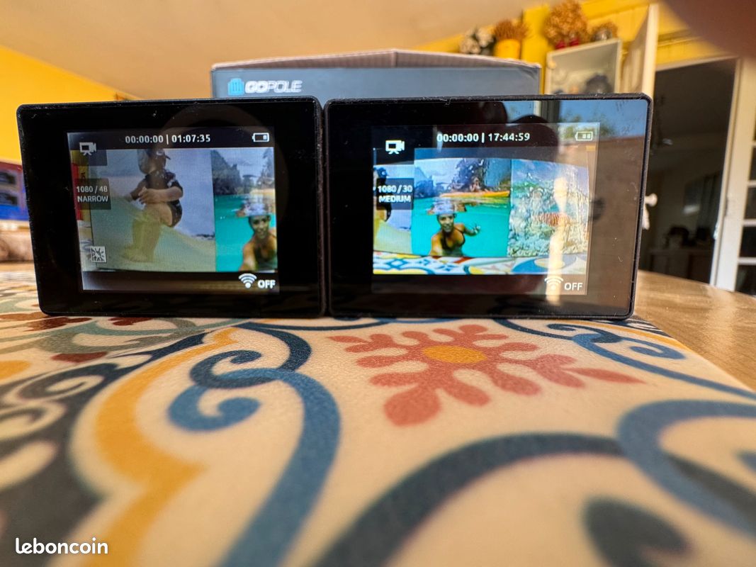 Caméras GoPro Hero 3+ Black Édition avec nombreux accessoires pour la plongée (image 3)