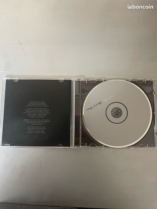 Band of Horses - Cease to Begin (image 3)