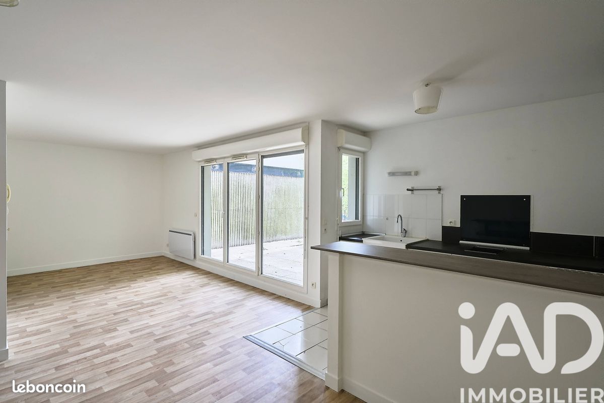 Appartement 2 pièces 57 m² · à Lille · 57 m² · 240 000 €