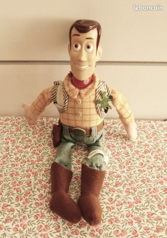 Figurine de 30 cm : Woody Toy Story (image 4)
