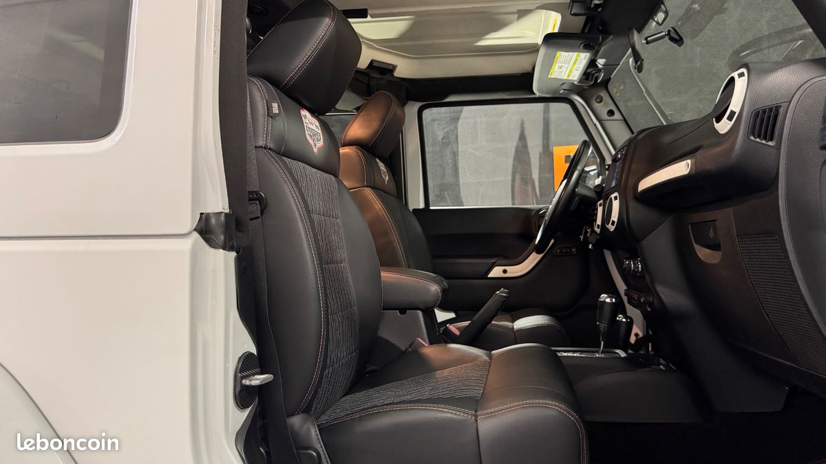 JEEP WRANGLER 2.8 CRD 200ch ARCTIC AWD BVA - CARPLAY - HARDTOP (image 12)