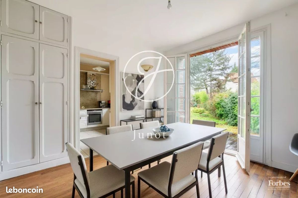 Maison 6 pièces 146 m² · à Le Vésinet · 146 m² · 835 000 €