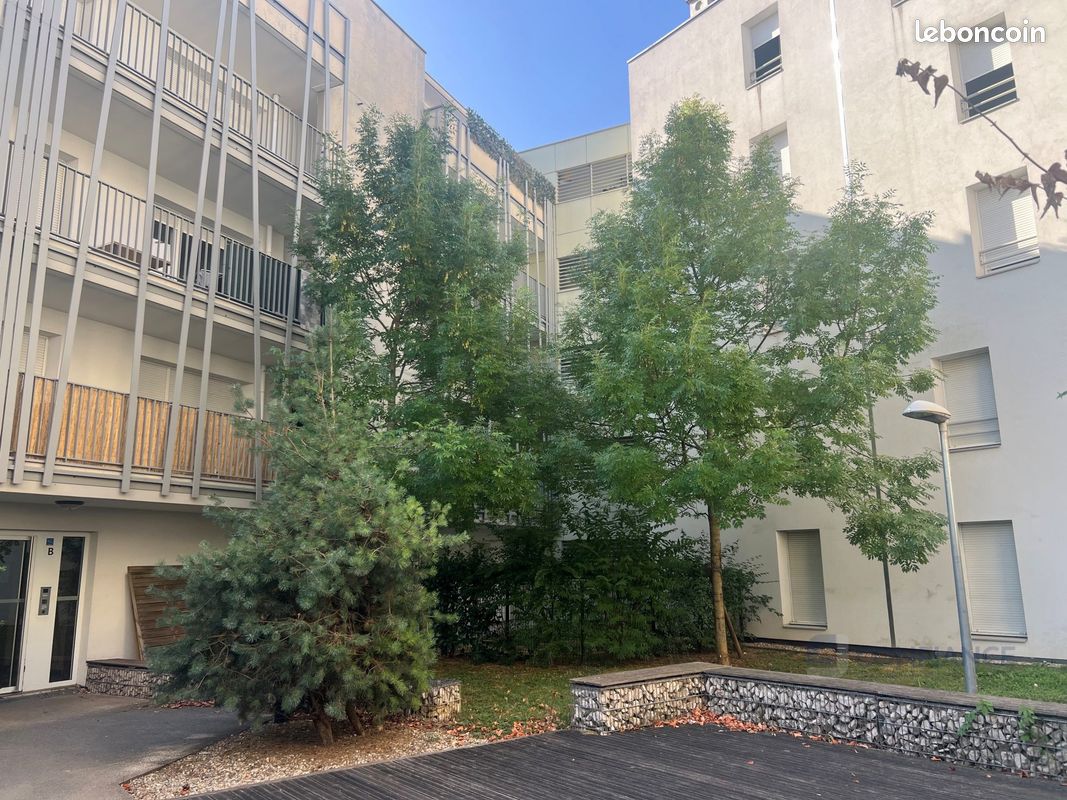 Appartement 2 pièces 38 m² · à Saint-Priest · 38 m² · 135 000 €