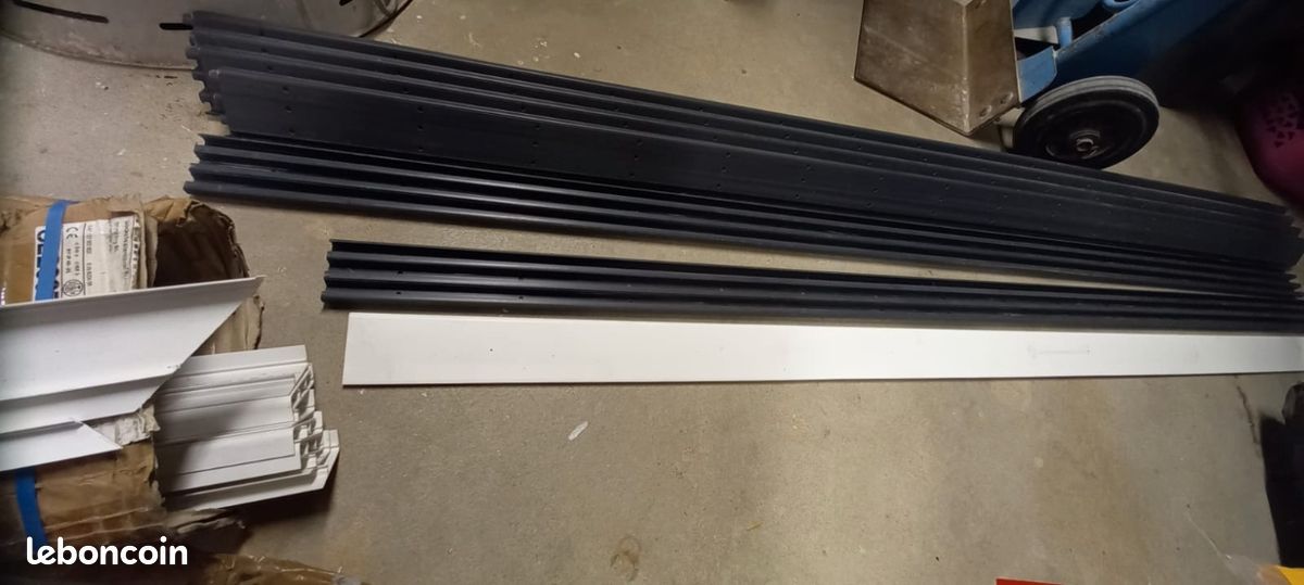 Plinthes électriques (image 1)